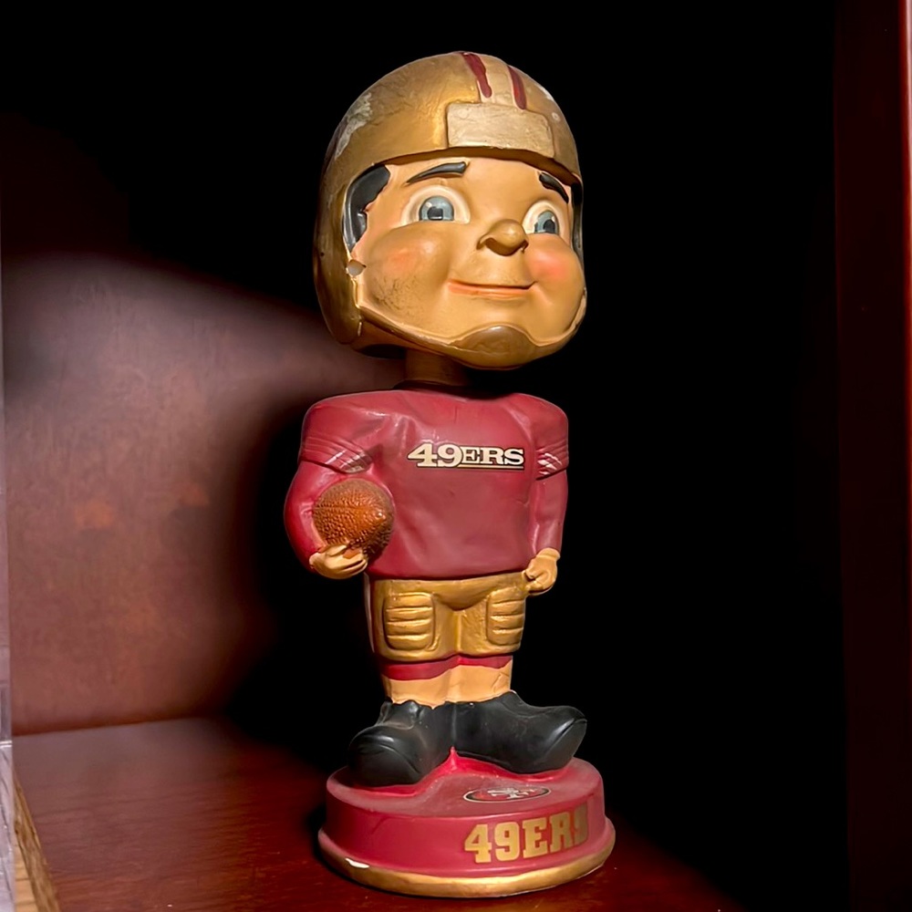 Forever Collectibles Vintage Rare Item NFL SF49ers Bobbleheads 7.5 inches Statue